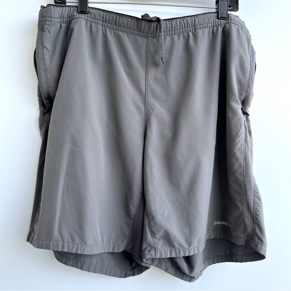 Patagonia Common Threafs Gray Athletic Shorts Size L